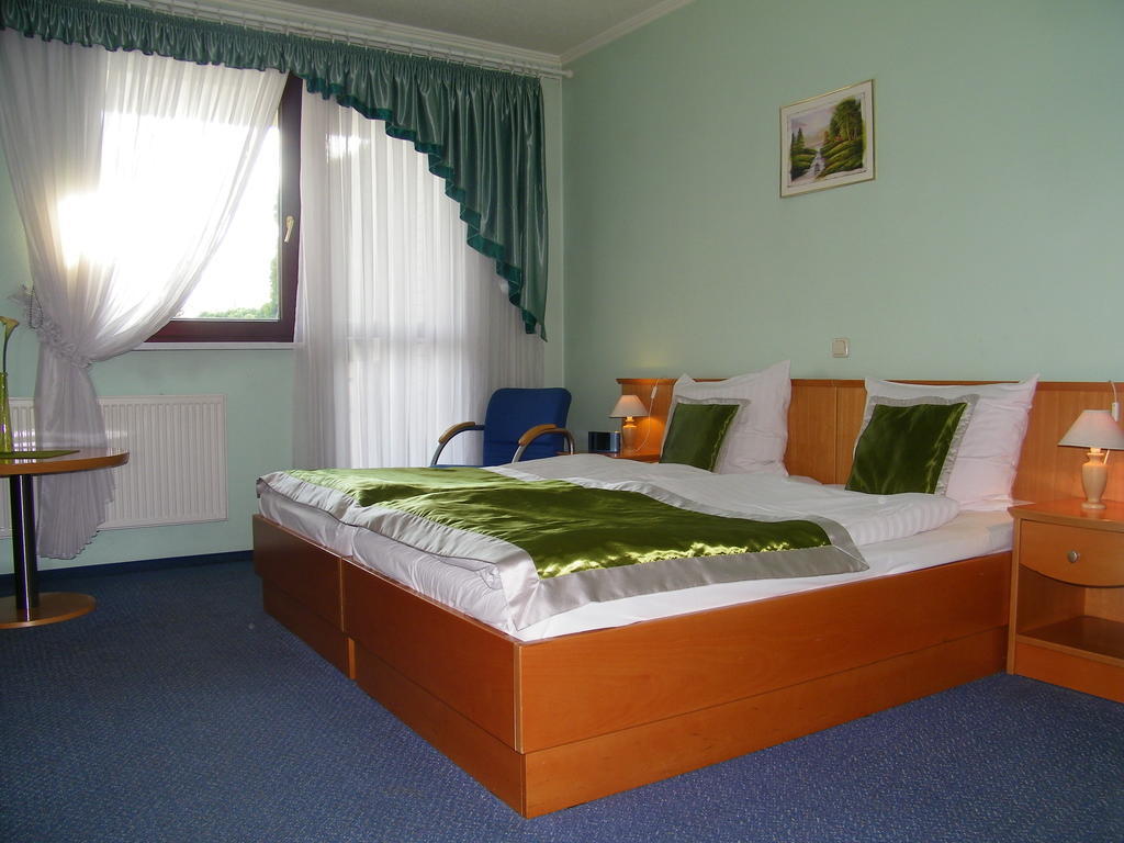 Hotel Restauracja Tawerna Gliwice Værelse billede