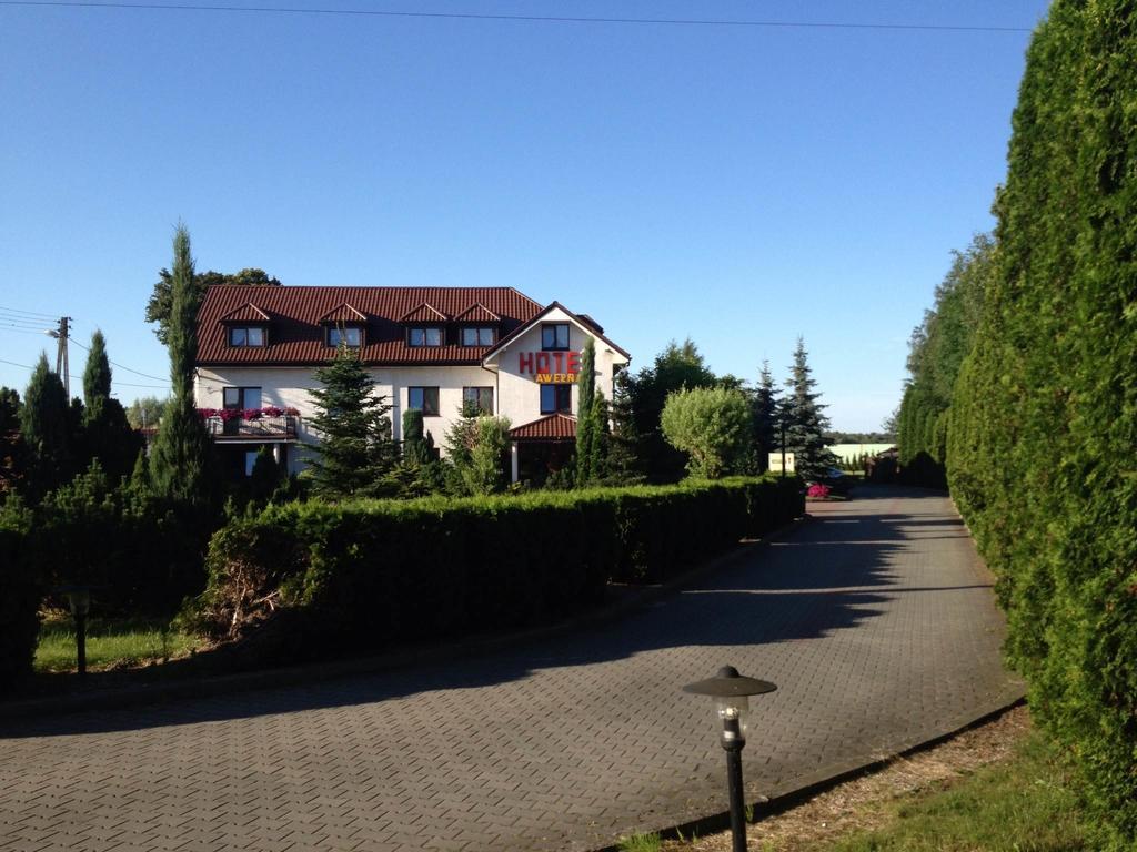 Hotel Restauracja Tawerna Gliwice Eksteriør billede