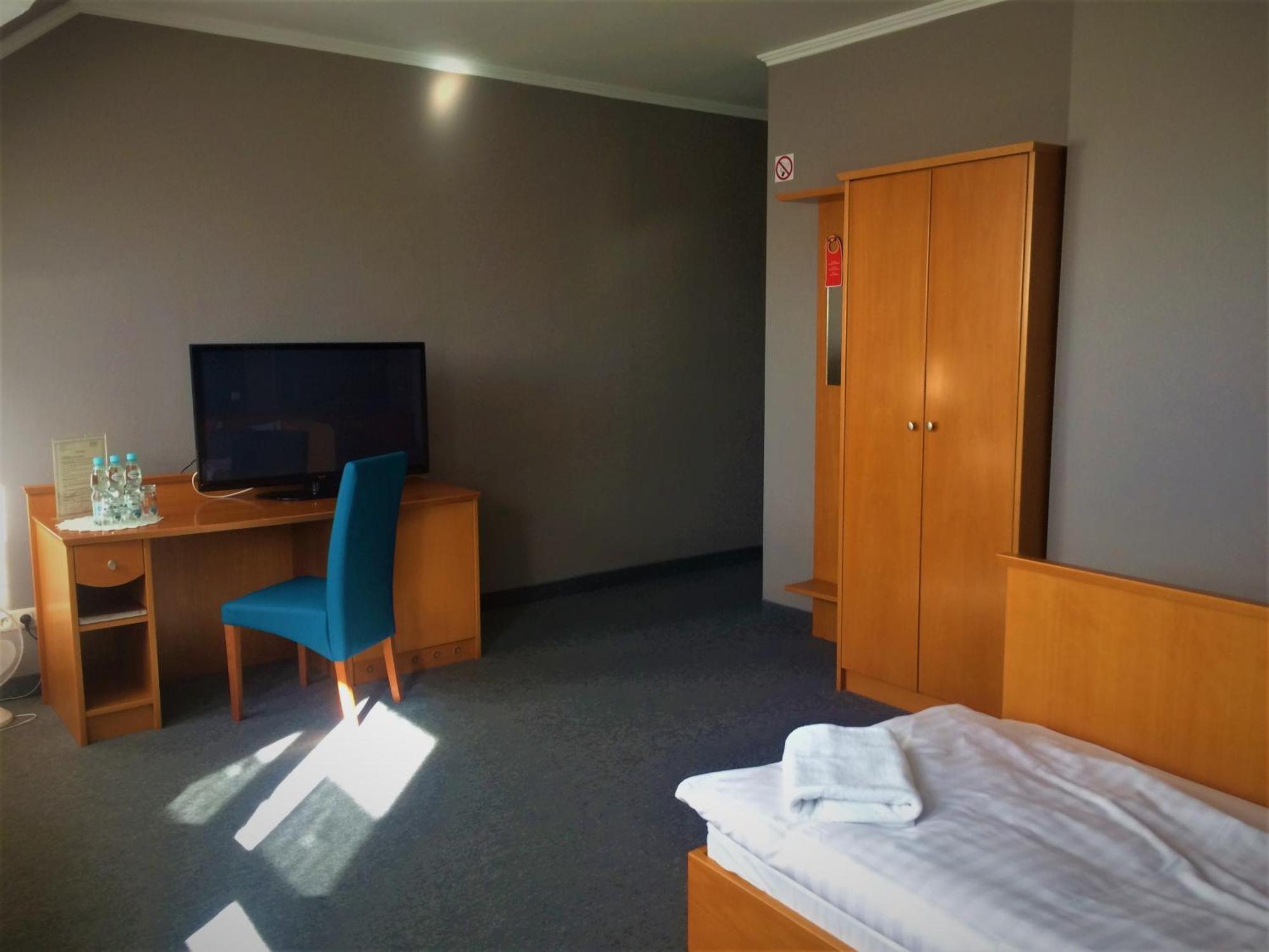 Hotel Restauracja Tawerna Gliwice Eksteriør billede